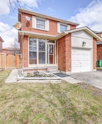 4 Payton Crt, Brampton
